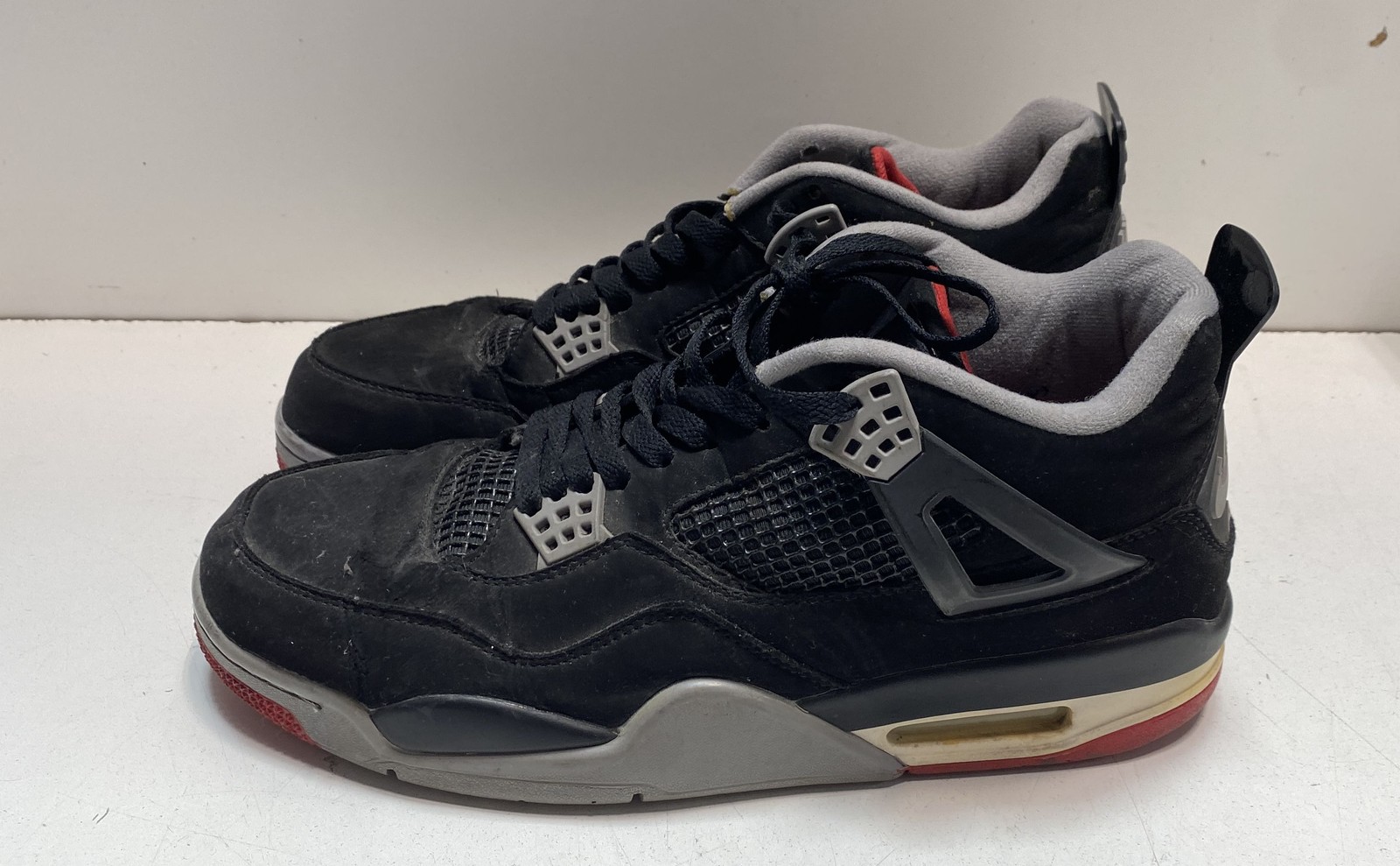 Nike Air Jordan 4 Retro Bred 2019 Black Cement Size 13