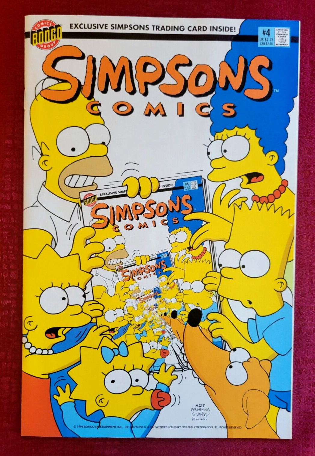 SIMPSONS COMICS #4 With Trading Card (1994) NM-
