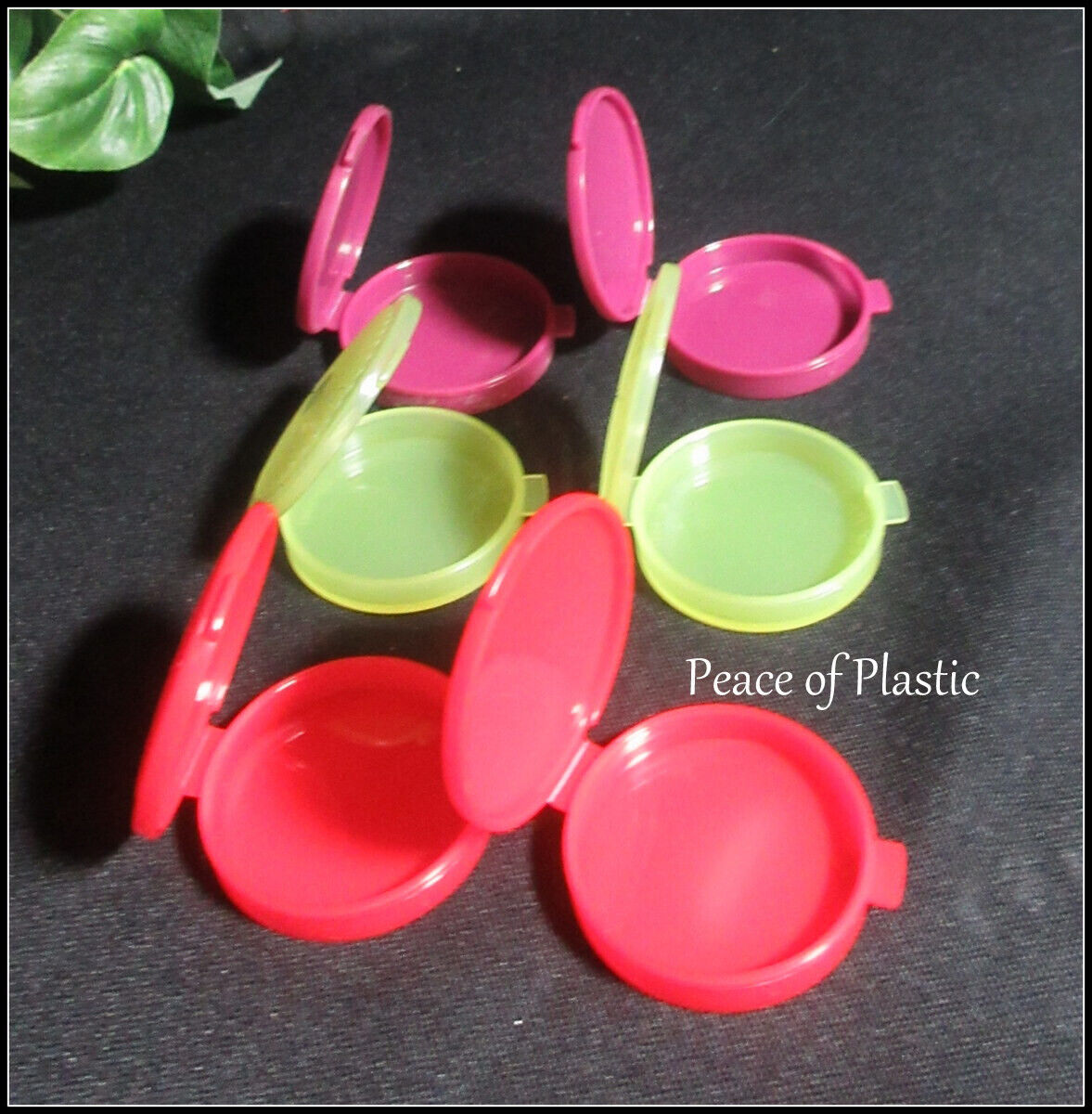 Tupperware NEW 6~Clamshell Pill Keepers Round Pocket Containers Red, Raspberry