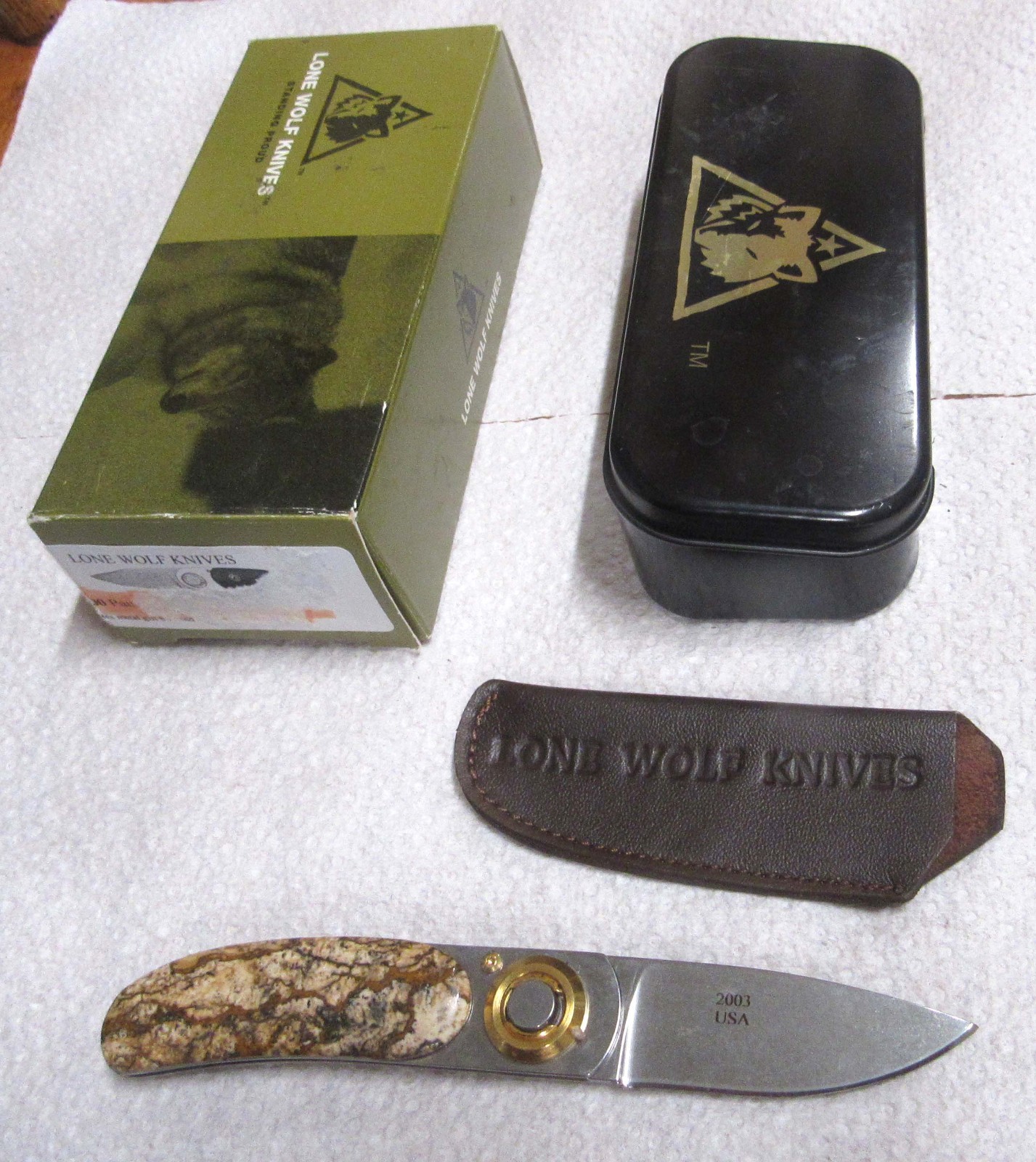Paul Lone Wolf Pocket Knife  with Stone Handels 2003 ,With Tin  and pouch