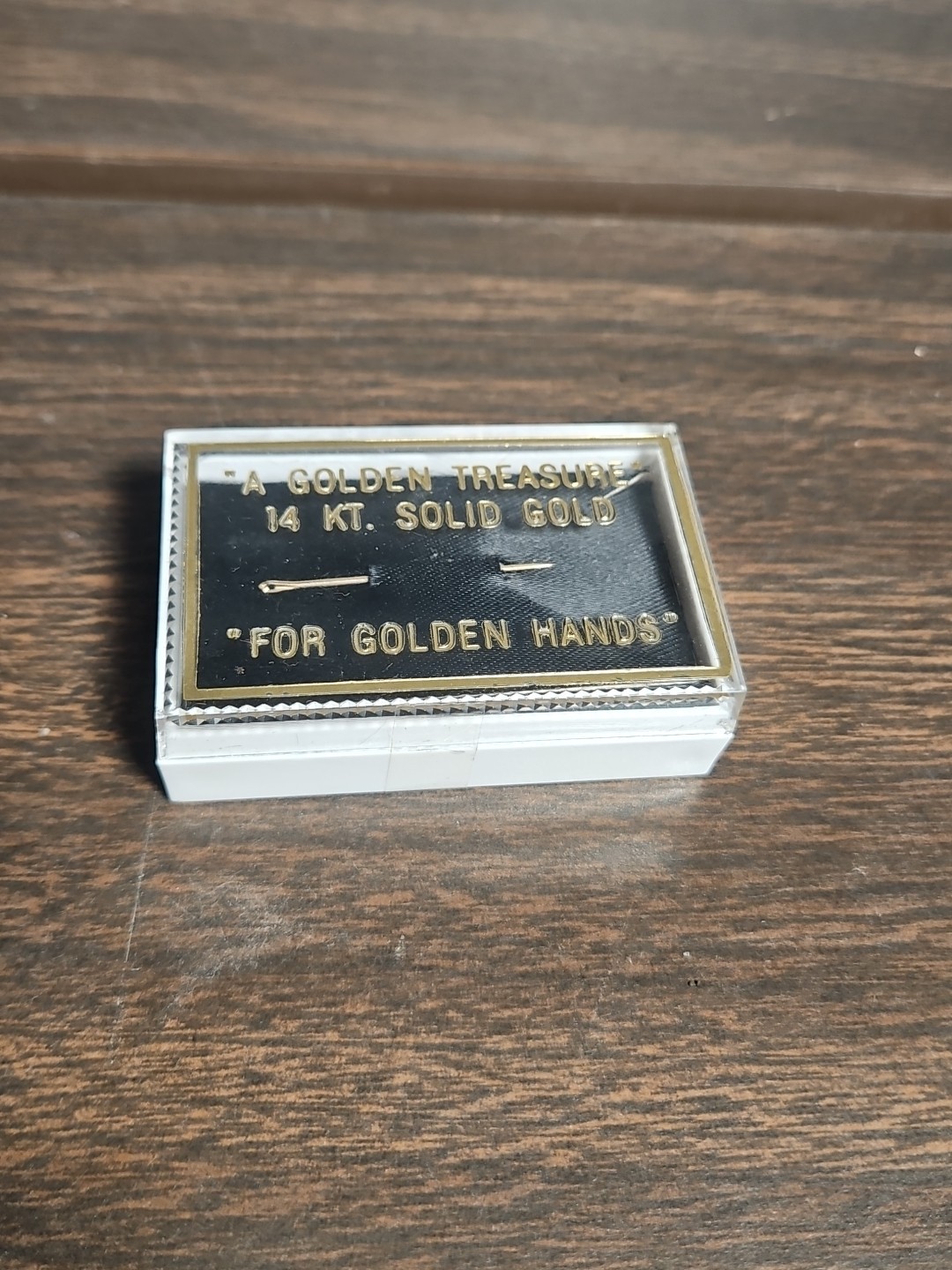 Vintage 14KT Solid Gold Sewing Needle - A Golden Treasure For Golden Hands Vintage 14KT Solid Gold Sewing Needle - A Golden Treasure For Golden Hands