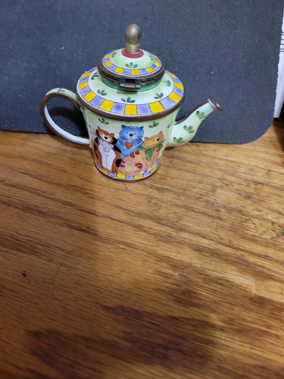 Vintage Kelvin Chen Enamel Cats Teapot