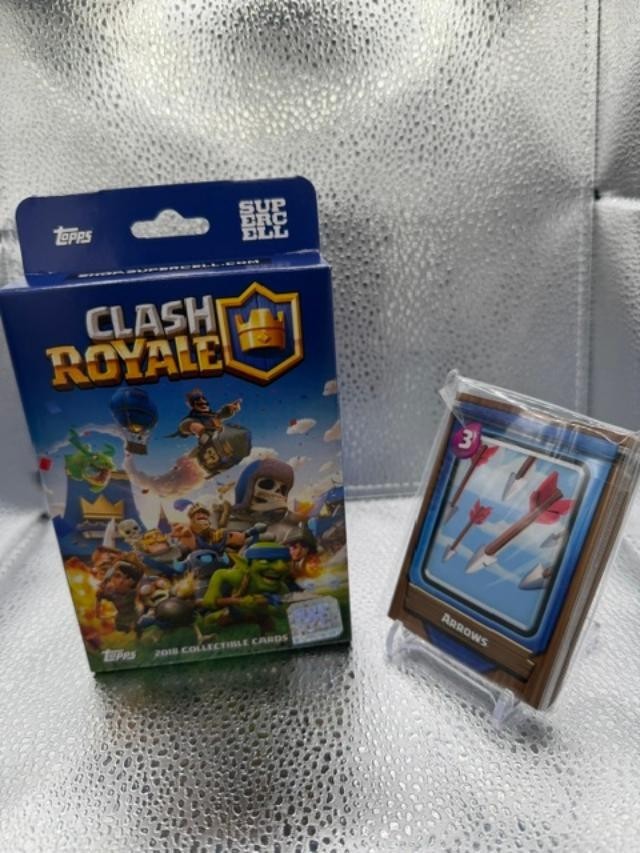 One 2018 TOPPS CLASH ROYALE  HANGER BOX (3 packs total) plus bonus brown set
