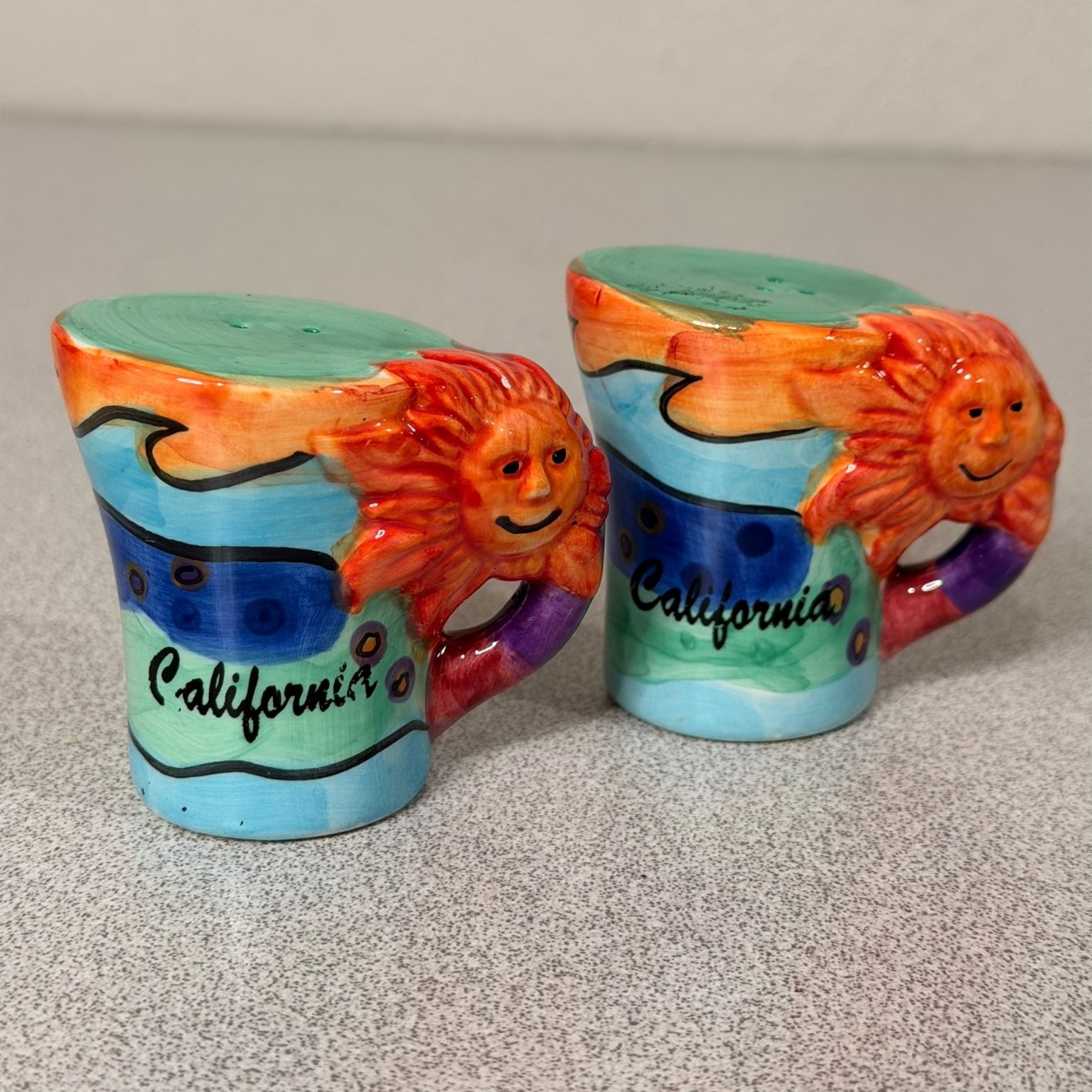 California Souvenir Salt & Pepper Shakers Ceramic Hand Painted Figural Sun Vtg California Souvenir Salt & Pepper Shakers Ceramic Hand Painted Figural Sun Vtg