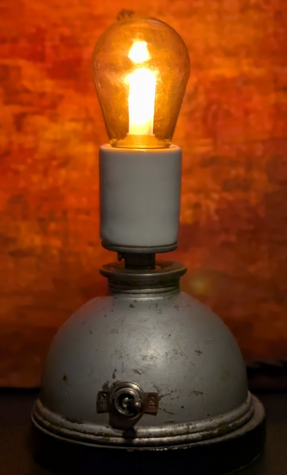 Vintage Repurposed Metal Tank Pump Base Industrial Table Desk Lamp Toggle Switch