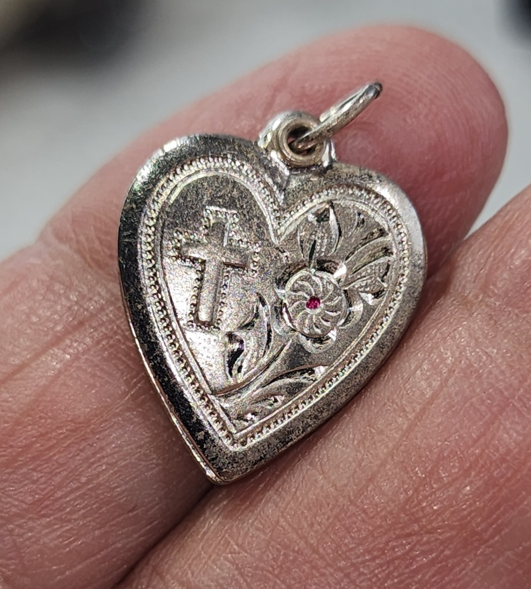 Vtg STERLING SILVER HEART MIRACULOUS MARY MEDAL Slide Heart