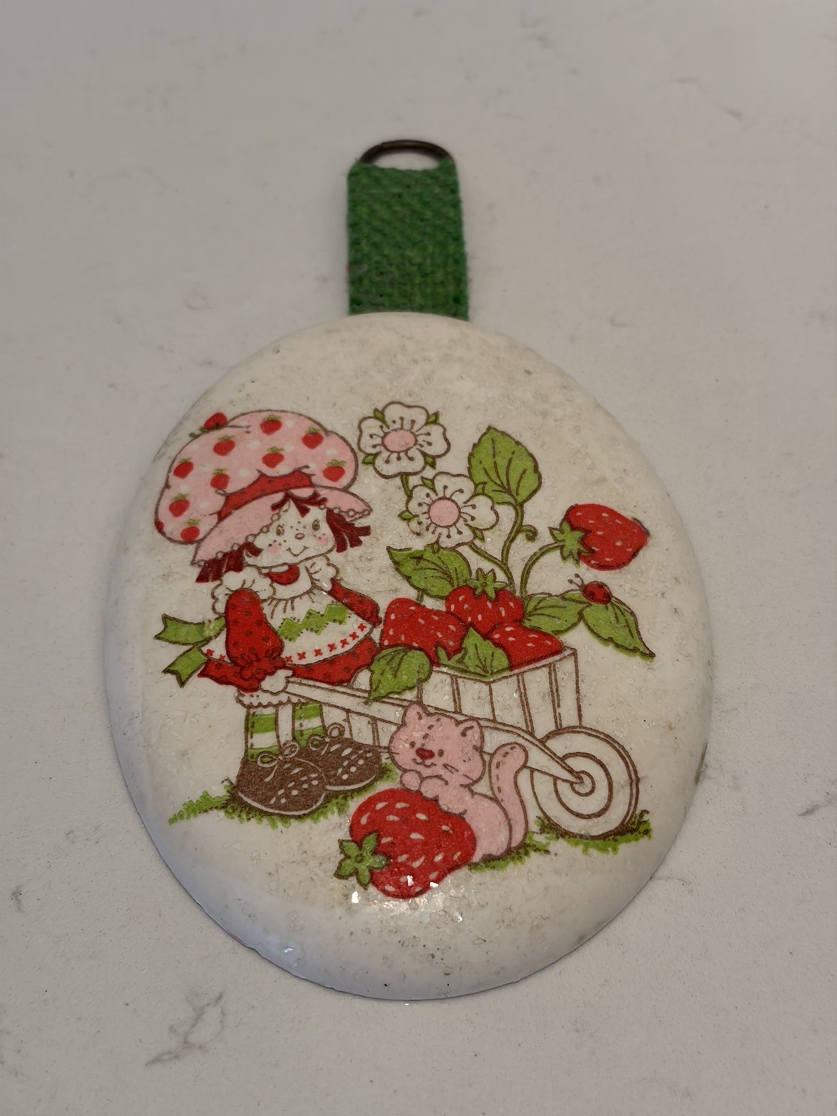 Vintage Strawberry Shortcake Ceramic Wall Plaque Hanging Decoration Frosted