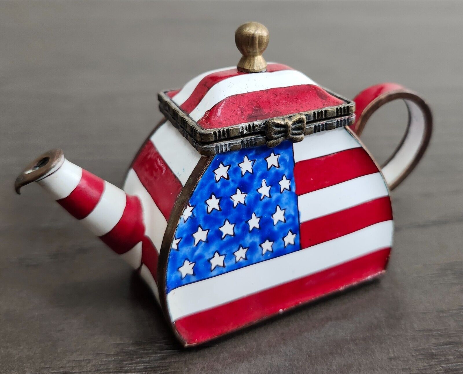 2001 Kelvin Chen Miniature Teapot Trinket Box God Bless America Flag #2365