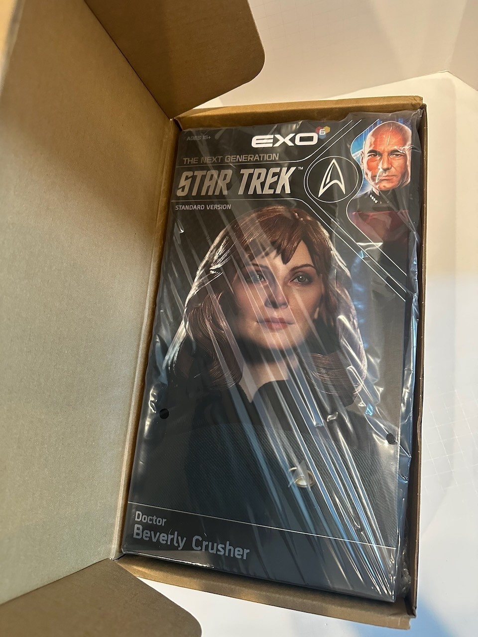 EXO-6 Star Trek TNG Dr Beverly Crusher Standard Version 1/6 Scale Figure