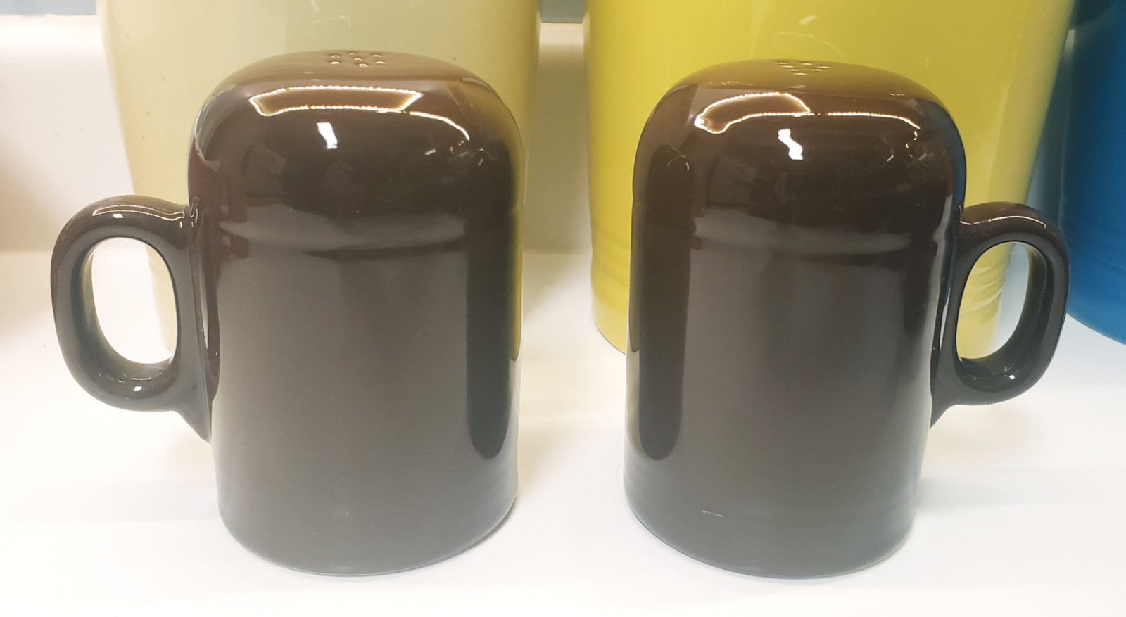 Fiesta Rangetop Salt & Pepper Set Chocolate New From Original Box Excellent Cond Fiesta Rangetop Salt & Pepper Set Chocolate New From Original Box Excellent Cond