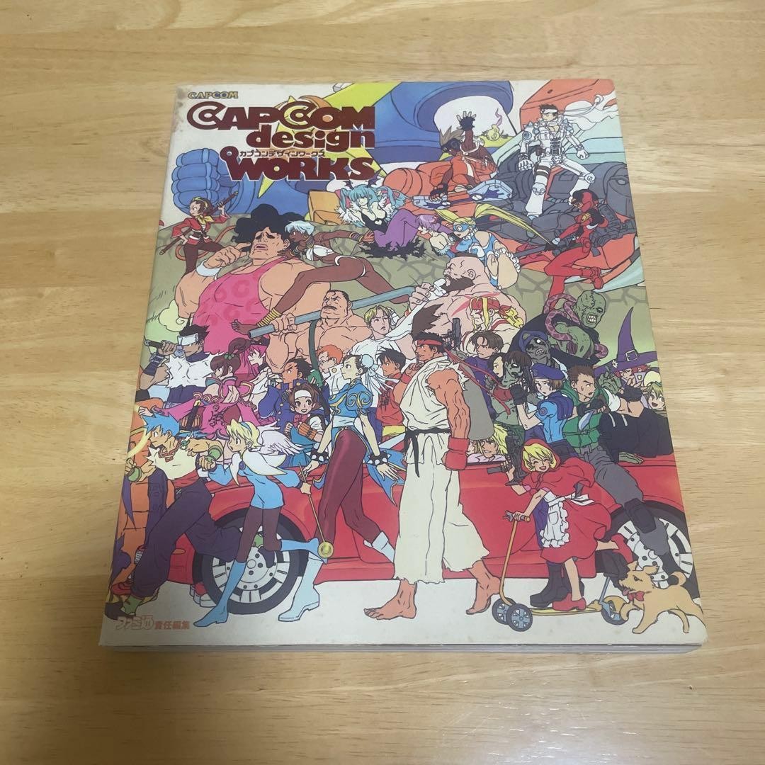 CAPCOM design WORKS Art Book Street Fighters Night Warriors Famitsu 2001