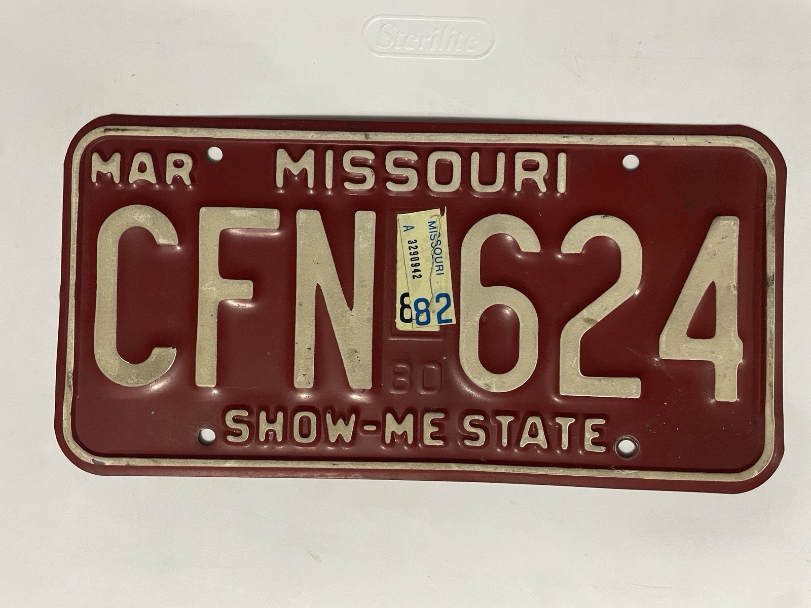 MISSOURI LICENSE PLATE 1982 MARCH CFN 624 MISSOURI LICENSE PLATE 1982 MARCH CFN 624