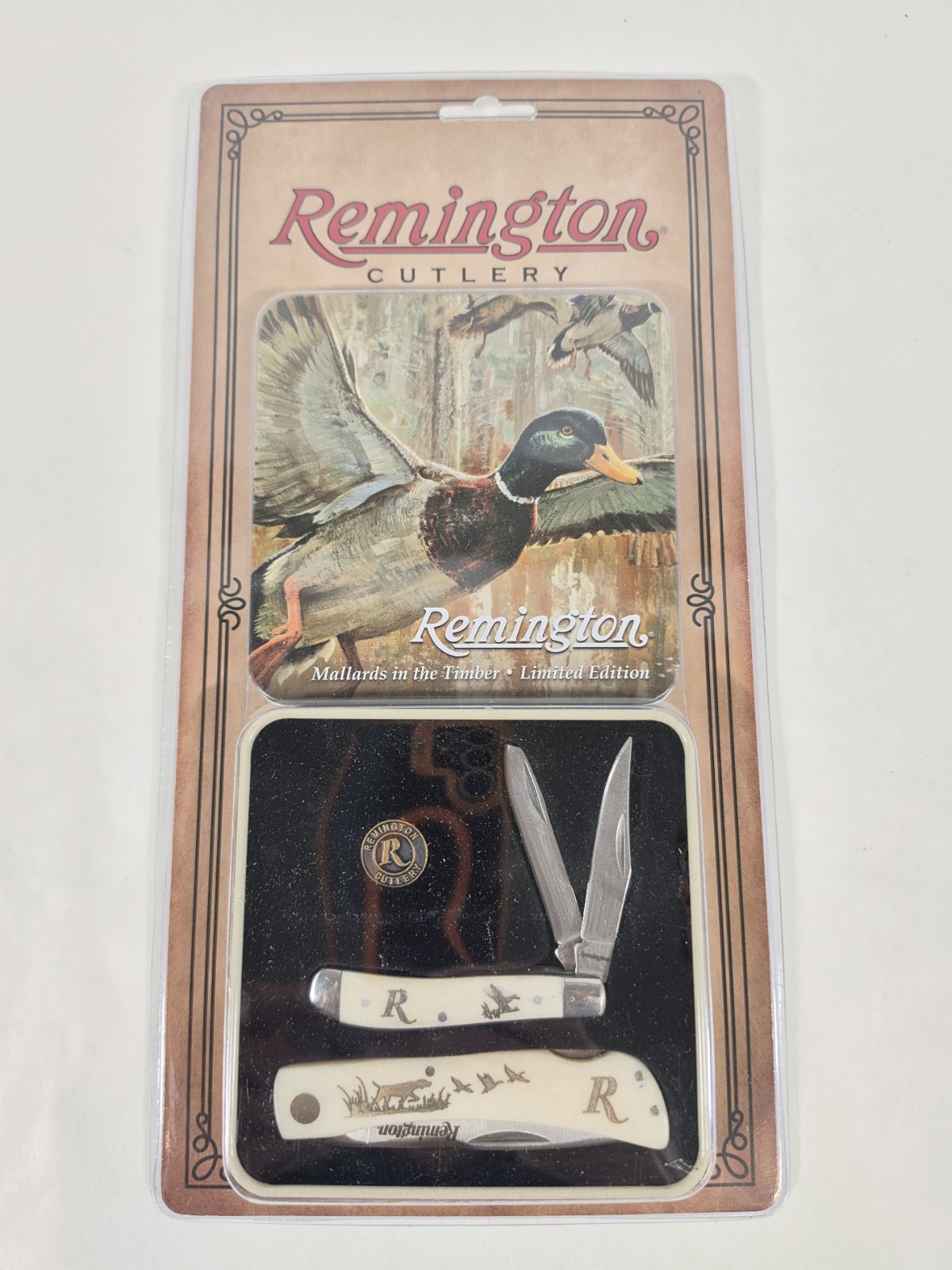 Remington Cutlery Mallards in the Timber Knife & Tin Collector Set – New