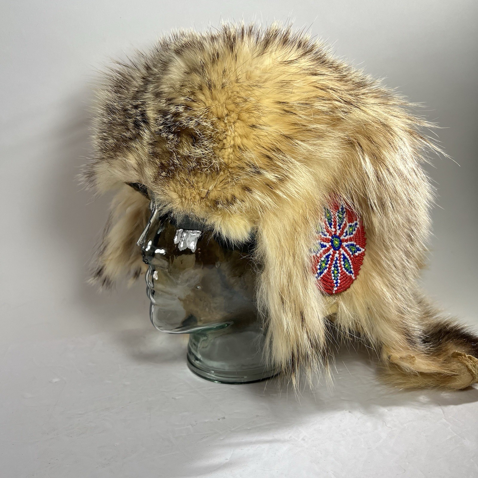 VTG Handmade Coyote Fur Mountain Man Native Style Trapper Hat W Beaded Detail