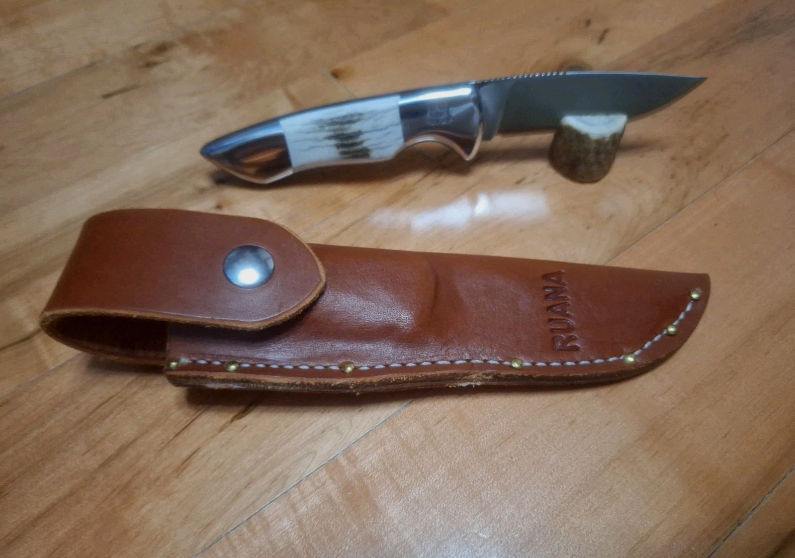 RUANA BONNER MONTANA RELIABLE KNIFE MODEL STAG SCALES W/SHEATH NEW