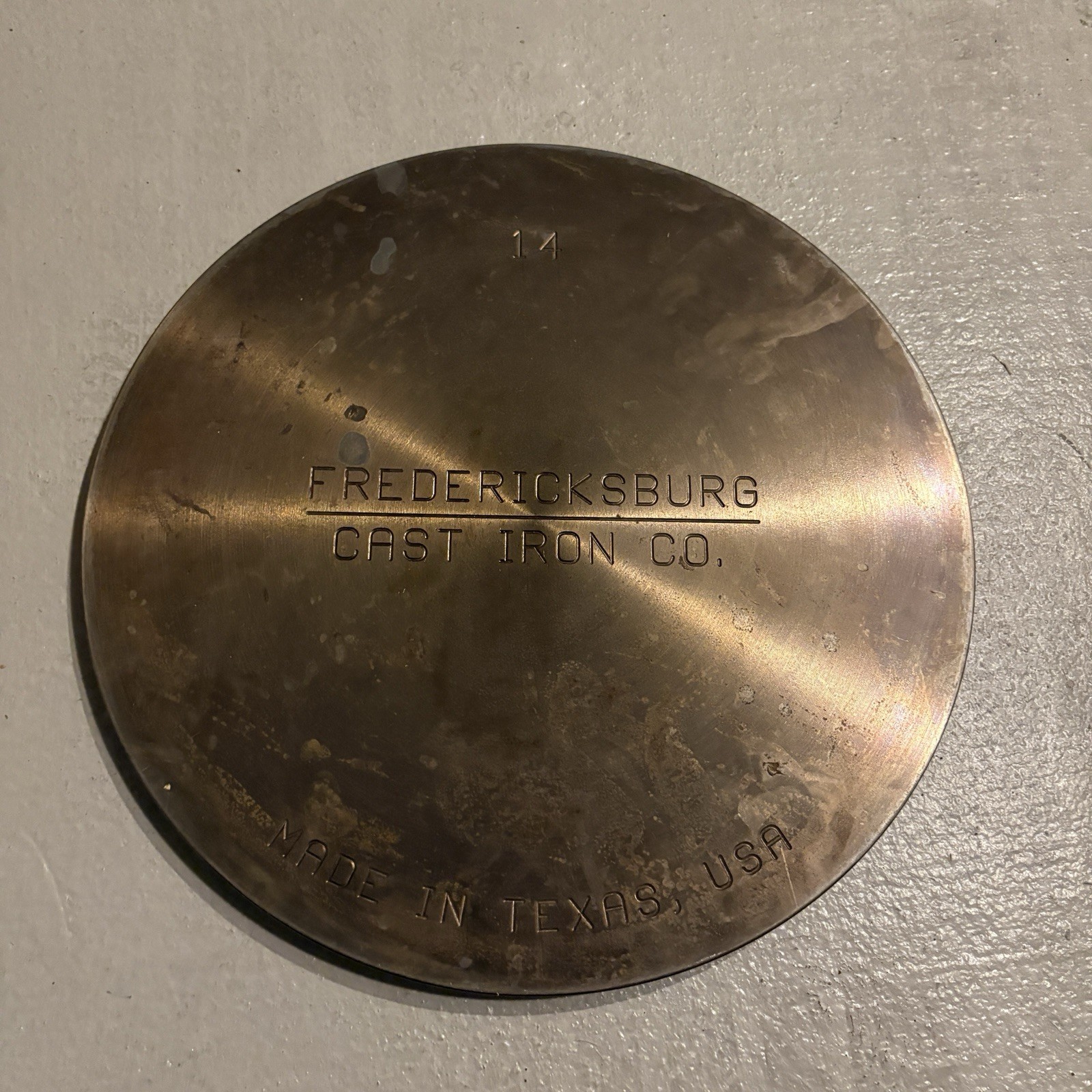 Fredericksburg Cast Iron Co No. 14 \ Fredericksburg Cast Iron Co No. 14 \