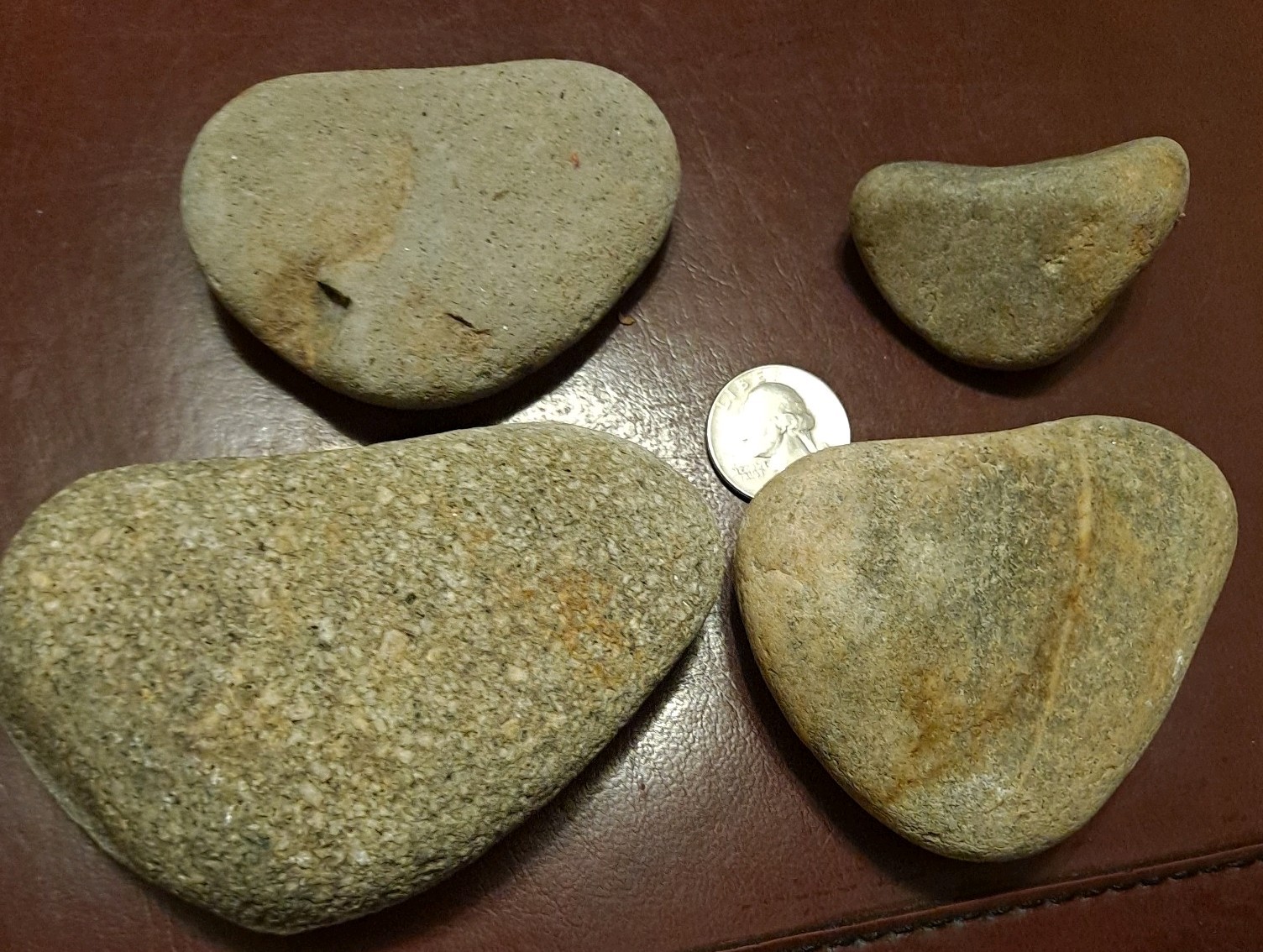 *4* NEAR PERFECT HEART SHAPED ROCKS FROM 1 TO 3 1/2\ *4* NEAR PERFECT HEART SHAPED ROCKS FROM 1 TO 3 1/2\