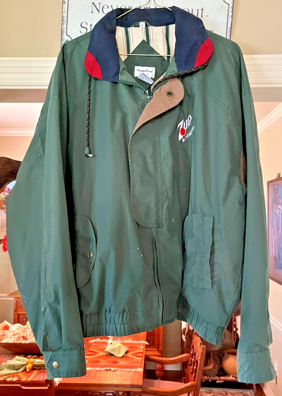 1990 7UP Soda Mens Employee Lined Jacket XL by WinnerMate w/ PAINT splatters 1990 7UP Soda Mens Employee Lined Jacket XL by WinnerMate w/ PAINT splatters