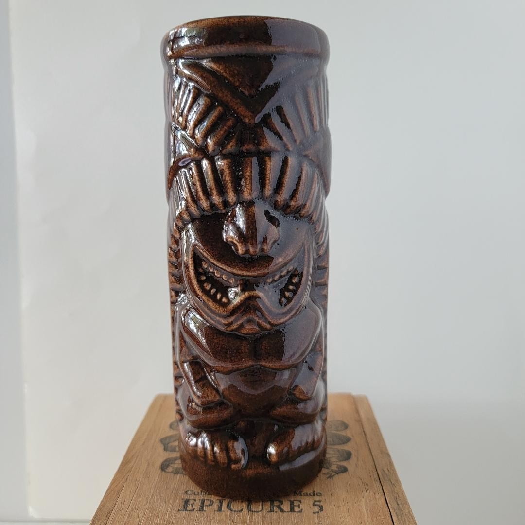 Vintage Mai Kai Fort Brown 7\