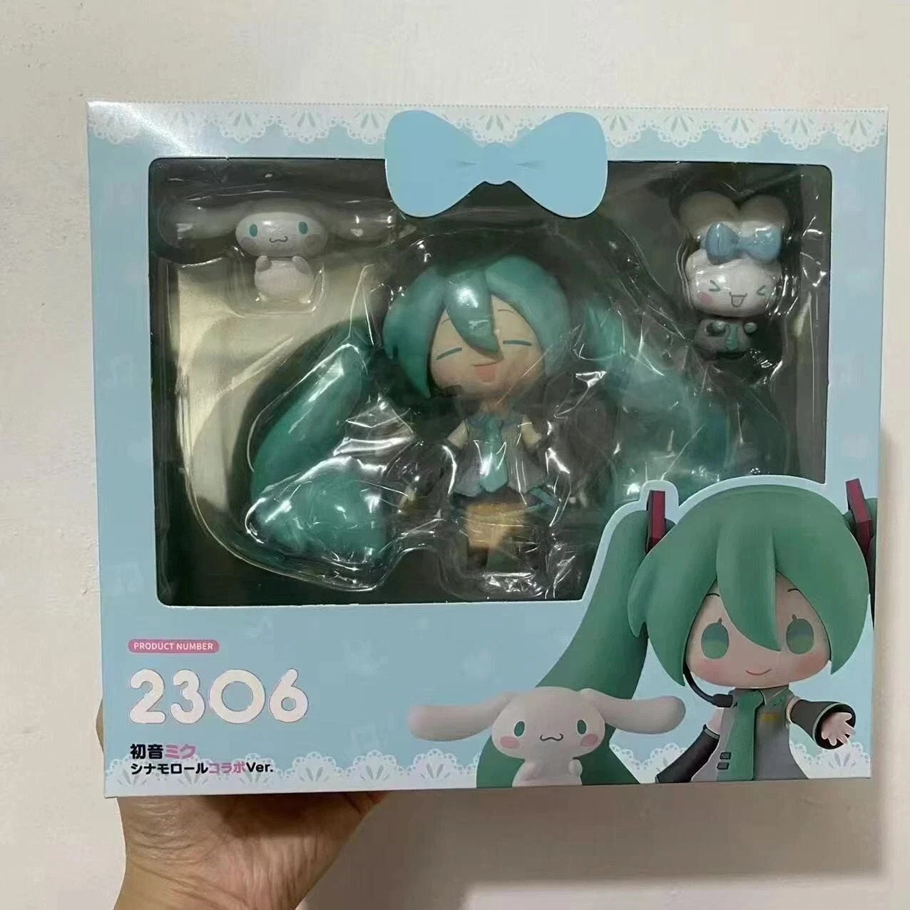 Nendoroid #2306 Hatsune Miku x Cinnamoroll - 10cm Poseable Figure Brand New-- Nendoroid #2306 Hatsune Miku x Cinnamoroll - 10cm Poseable Figure Brand New--