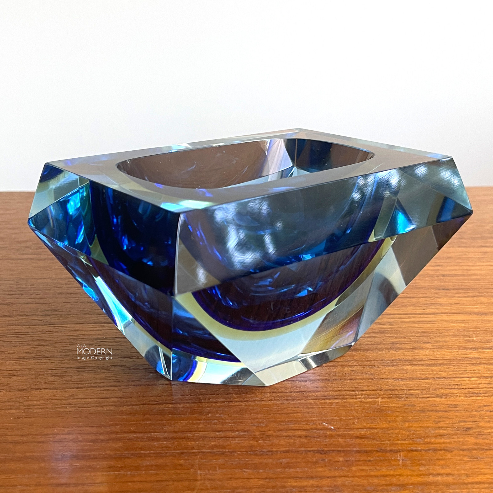 Murano Glass Sommerso Blue Yellow Faceted Italian Shallow 5\