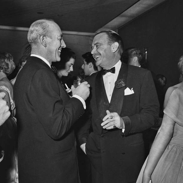 British actors Sir Alec Guinness John Mills attending the Evening - Old Photo