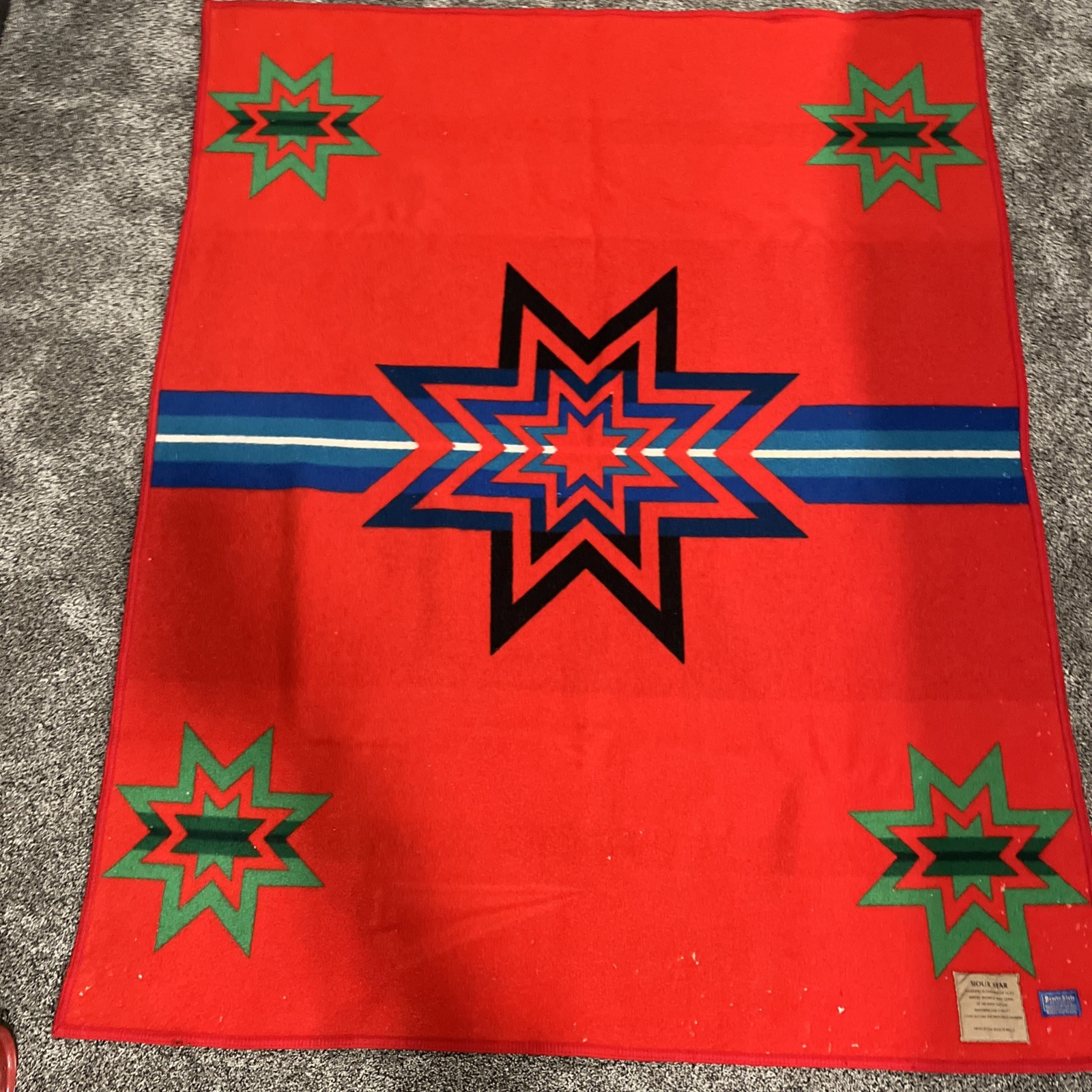 Vintage Pendleton Sioux Star Wool Blanket Red Green Native American 72 Vintage Pendleton Sioux Star Wool Blanket Red Green Native American 72