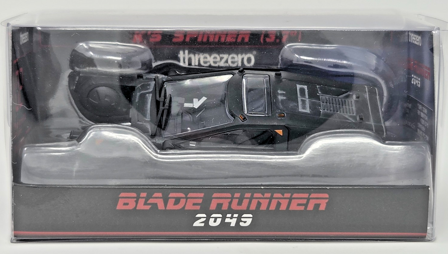 Blade Runner 2049 ~ K's Spinner Die-Cast ~ Three Zero ~ 3.7 Blade Runner 2049 ~ K's Spinner Die-Cast ~ Three Zero ~ 3.7