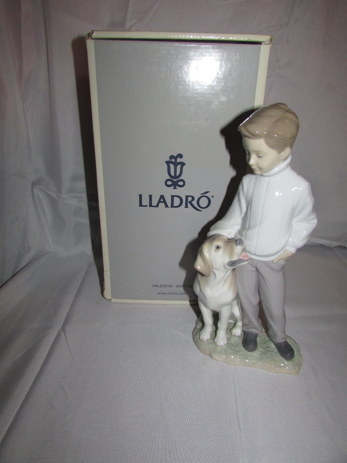 Vintage Lladro Figurine 6902 My Loyal Friend Artist Ernest Massuet Flawless Vintage Lladro Figurine 6902 My Loyal Friend Artist Ernest Massuet Flawless