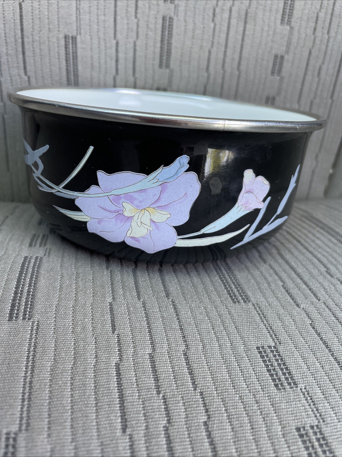 Vintage Mikasa Black Charisma Iris Floral Enamel Metal Nesting Bowl (one) No Lid Vintage Mikasa Black Charisma Iris Floral Enamel Metal Nesting Bowl (one) No Lid