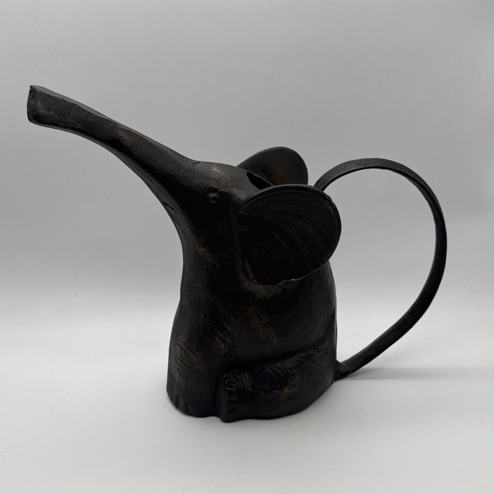 SPI Home Cast Aluminum Bronze Finish Elephant Watering Can SPI Home Cast Aluminum Bronze Finish Elephant Watering Can