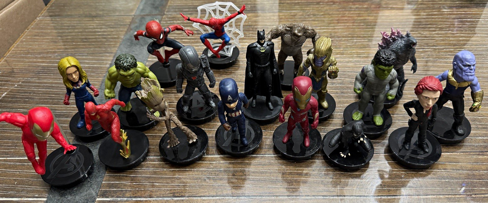 18 pc movie theater cup toppers