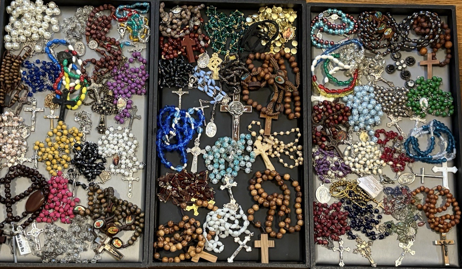 Large Lot of Vintage & Now Rosary Bead And Religious Necklaces