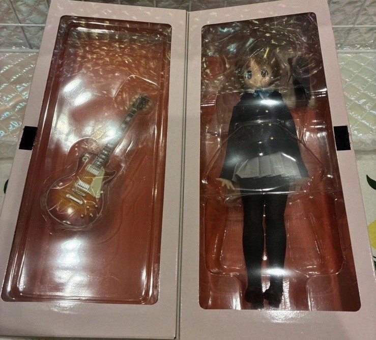 azone international Pureneemo Character series K-ON guitar ＃1 YUI HIRASAWA