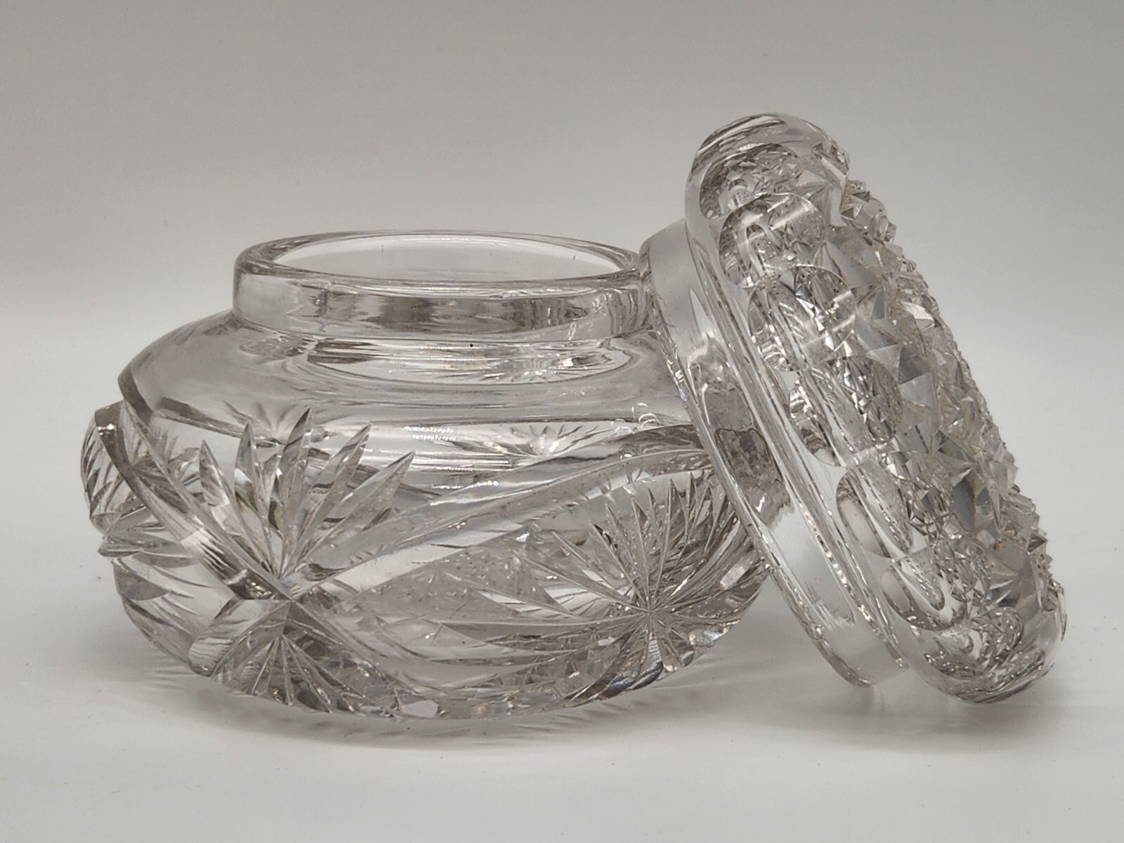 Antique American Brilliant Period CUT GLASS POWDER JAR DISH Lidded 4.5\