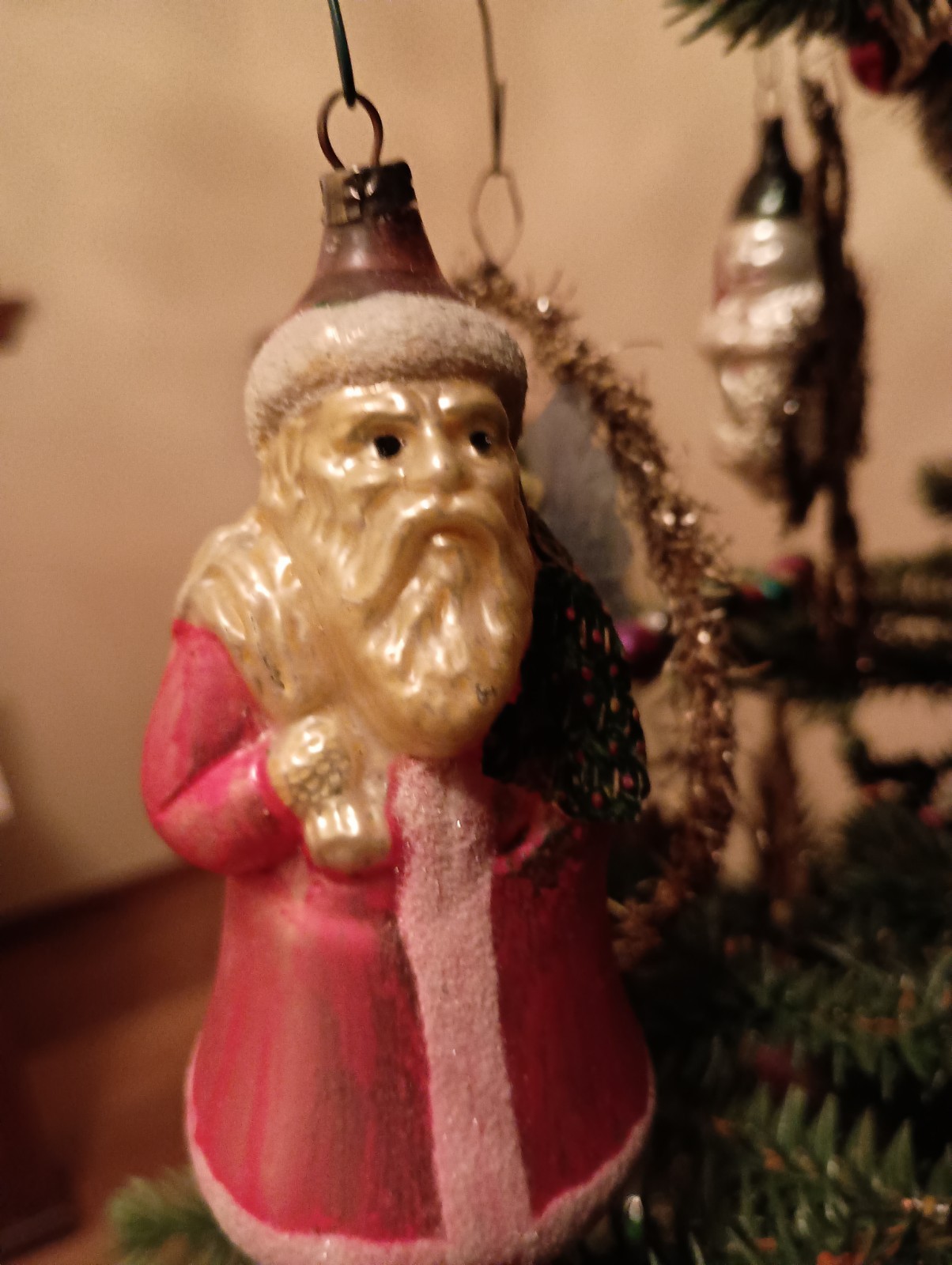 ANTIQUE GERMAN BLOWN GLASS BELSNICKLE W/DIECUT TREE FATHER CHRISTMAS ORNAMENT