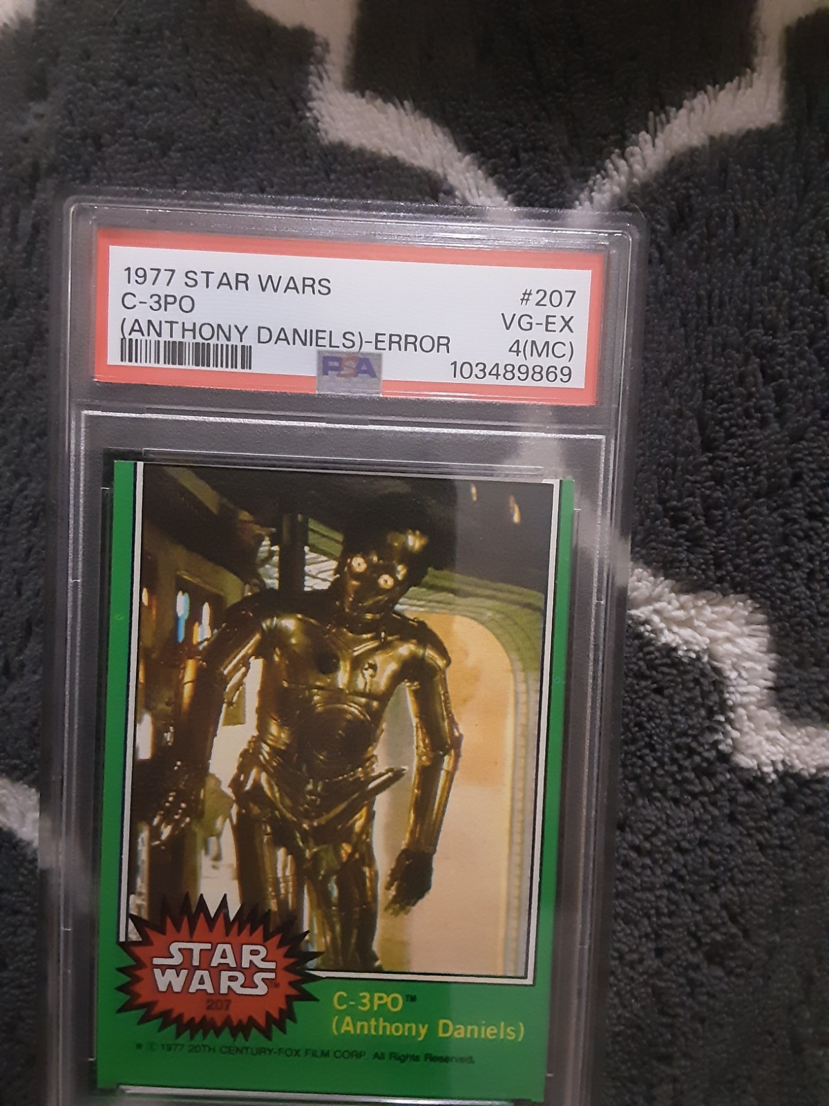 1977 Star Wars C-3PO (Anthony Daniels) Error #207 4 MC Goldenrod 1977 Star Wars C-3PO (Anthony Daniels) Error #207 4 MC Goldenrod