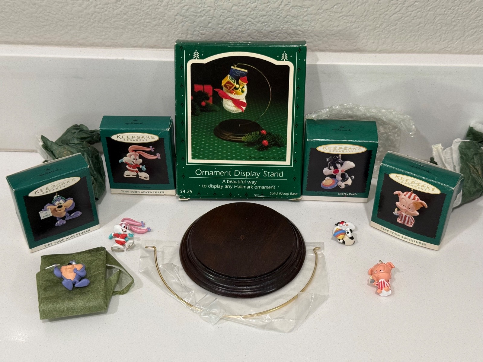 Hallmark lot of vintage Tiny Toon Adventures & Ornament Display Stand