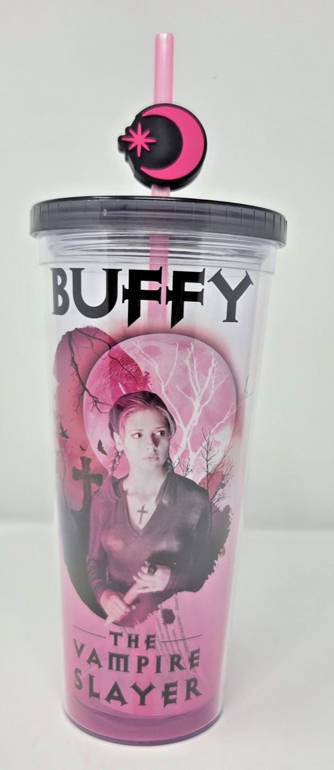 Buffy The Vampire Slayer ~ Plastic ~ 24 oz Tumbler Cup ~ With Straw ~ New Buffy The Vampire Slayer ~ Plastic ~ 24 oz Tumbler Cup ~ With Straw ~ New