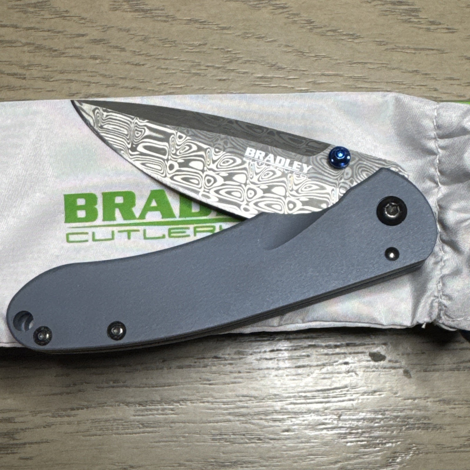 Bradley Cutlery Alias II - Blue Titanium Damascus 17650-111 #9