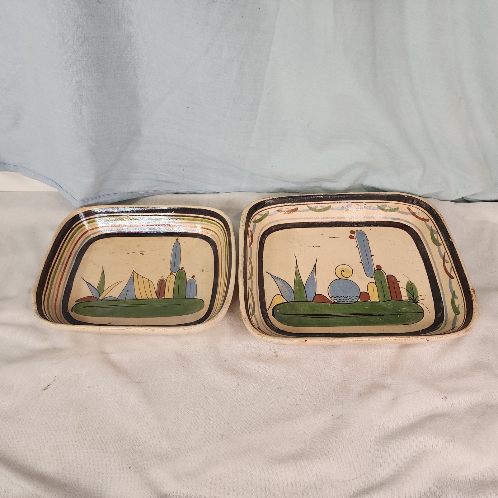 Tlaquepaque Vintage Mexican Hand-Painted Dishes, Set of 2, Nice Tlaquepaque Vintage Mexican Hand-Painted Dishes, Set of 2, Nice