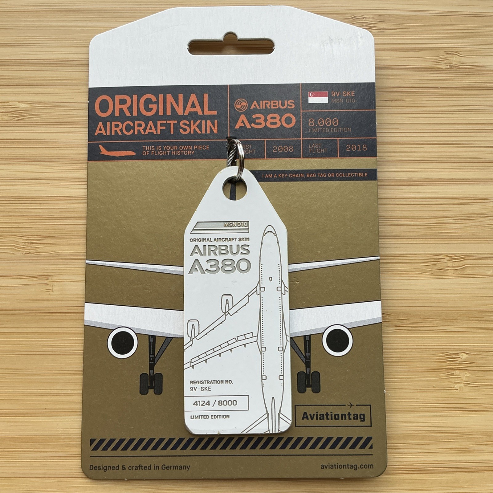 *RARE* AVIATIONTAG | SINGAPORE AIRLINES AIRBUS A380 9V-SKE | MSN 10 WHITE TAG 