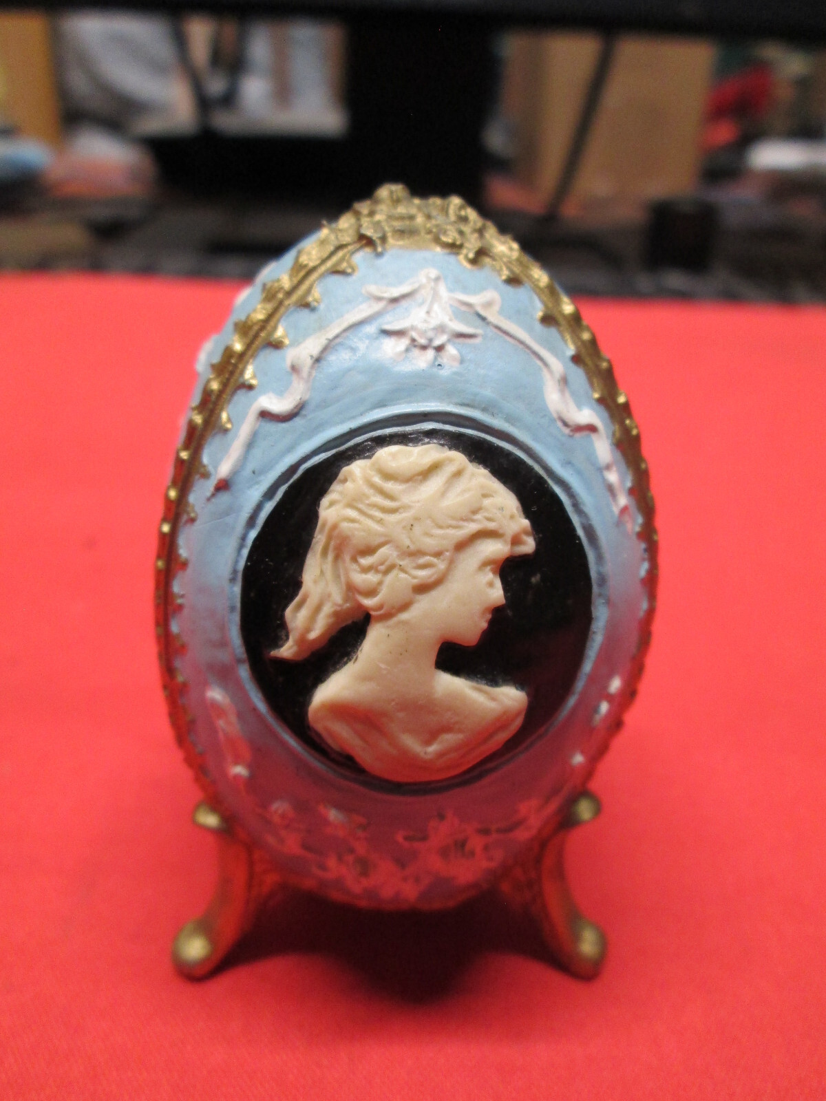 EARLY VINTAGE VICTORIAN 3 EARLY VINTAGE VICTORIAN 3