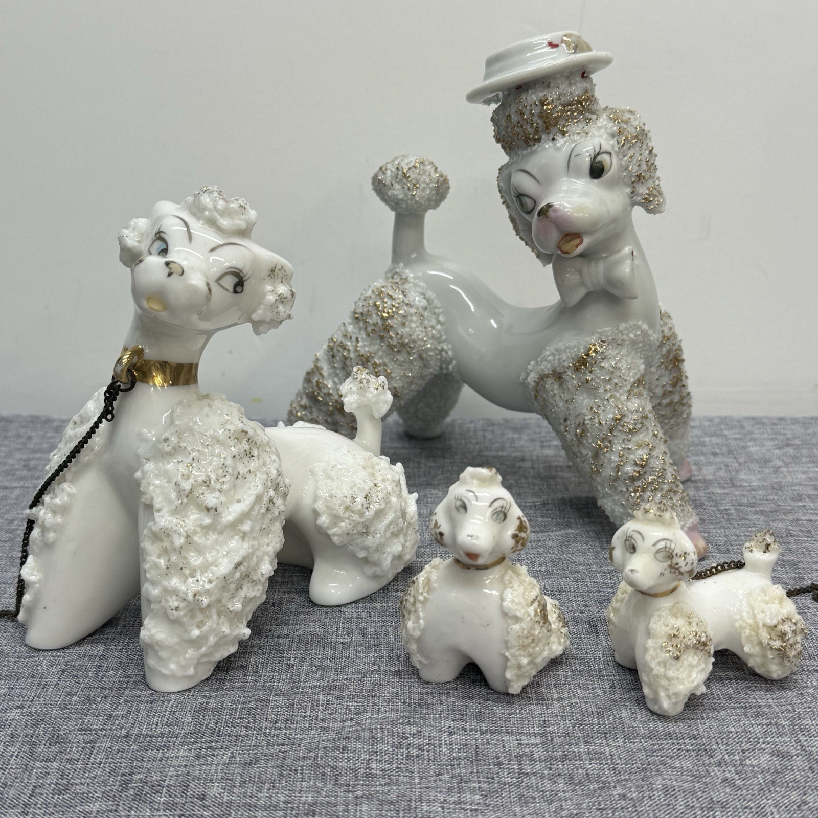 Vtg Mid Century MCM White Spaghetti Poodle Figurine Family Set of 4 Gold Trim