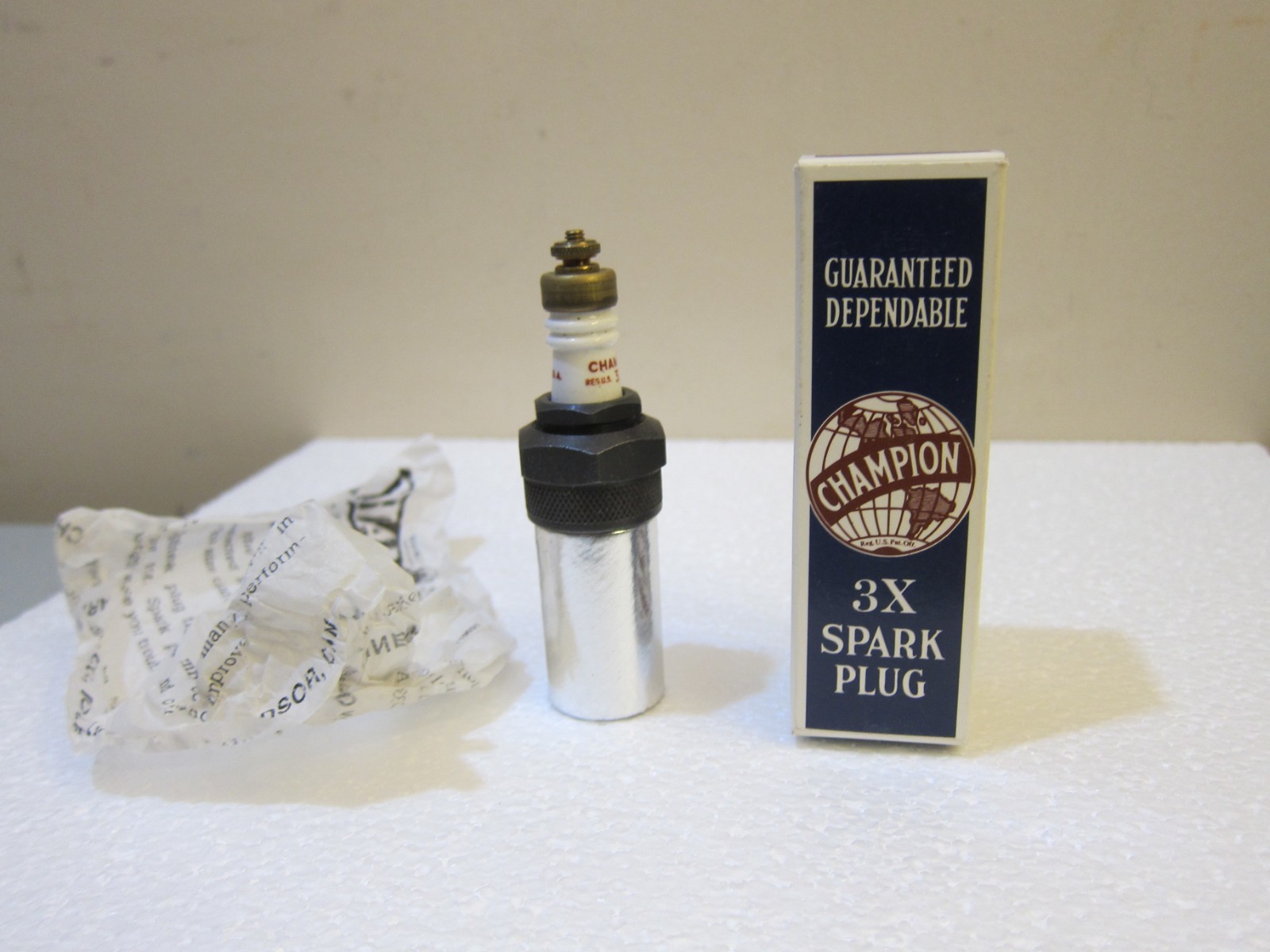 Vintage Champion 3X Spark Plugs Ford  NOS  NEW IN BOX Never Used