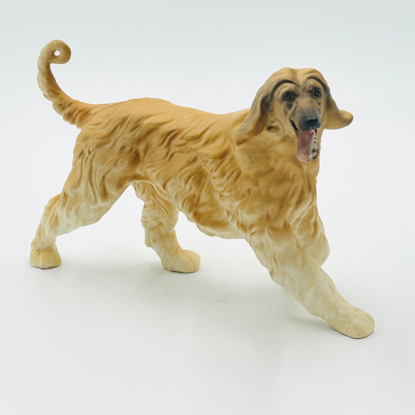 Vint Royal Doulton Afgan Hound Porcelain Dog Figurine Vint Royal Doulton Afgan Hound Porcelain Dog Figurine