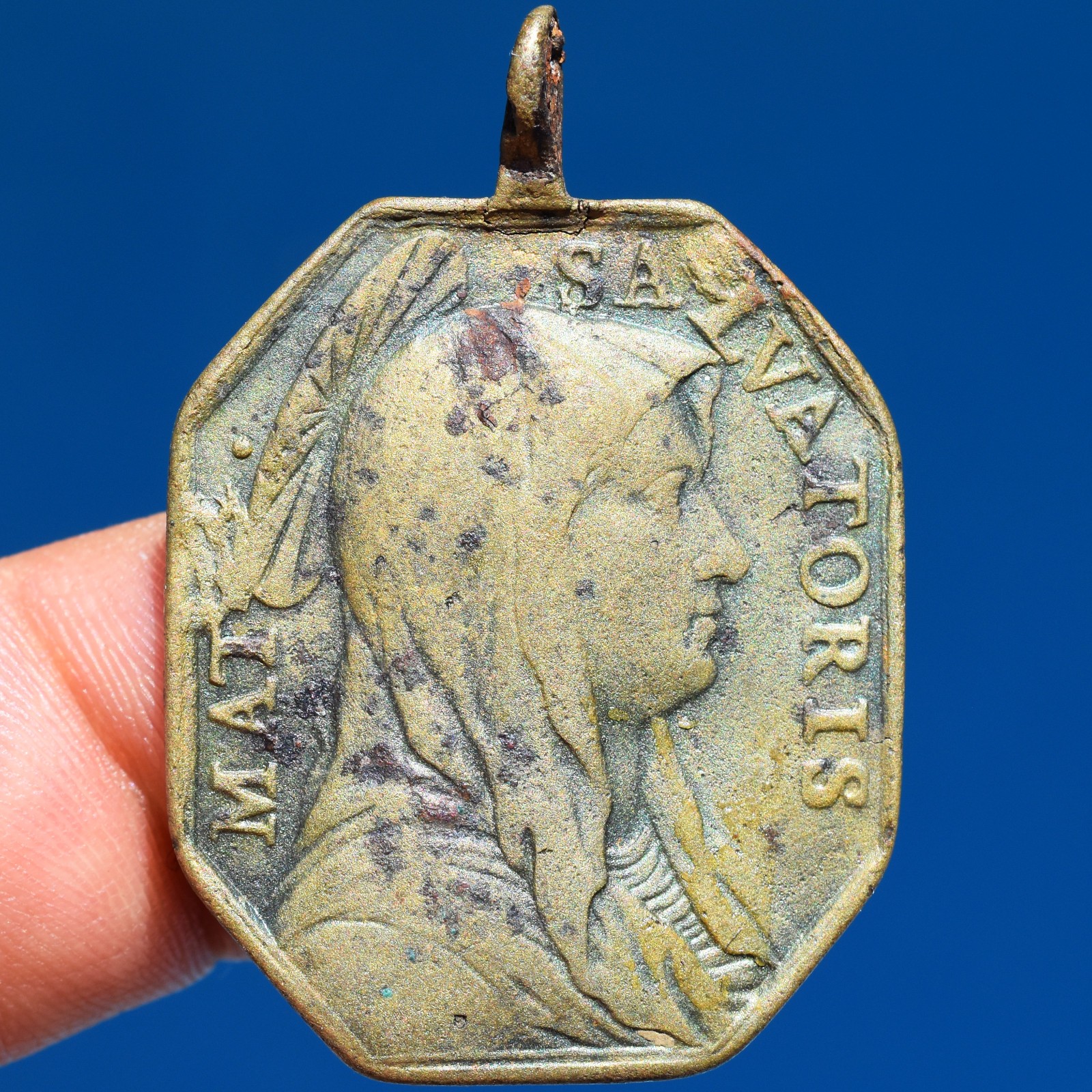 1700s JESUIT IGNATIUS LOYOLA RELIGIOUS MEDAL ANTIQUE MATER SALVATORIS MEDALLION