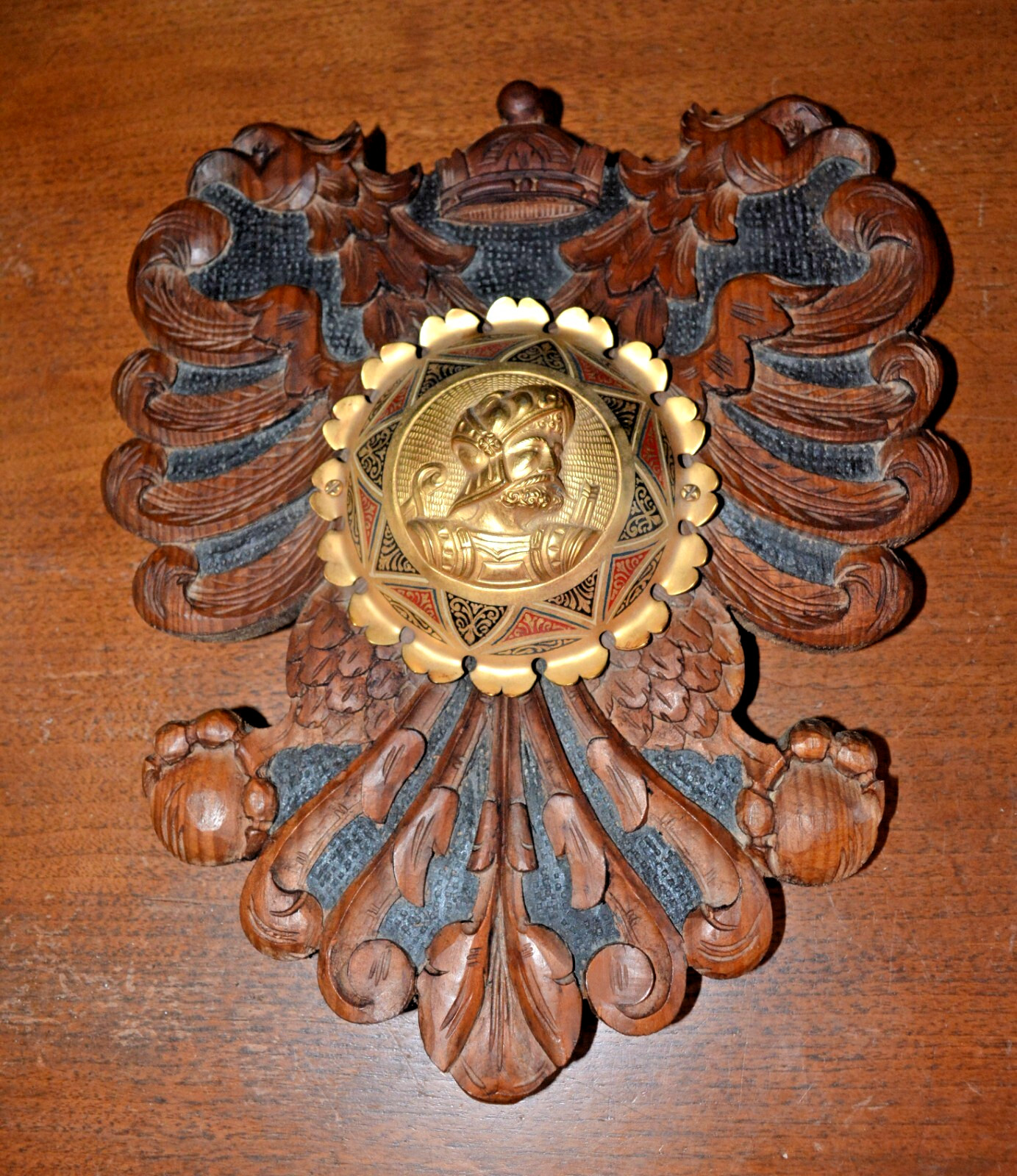 VTG Hand Carved Wood Shield Plaque European Medieval Soldier Aquila Bicipite VTG Hand Carved Wood Shield Plaque European Medieval Soldier Aquila Bicipite
