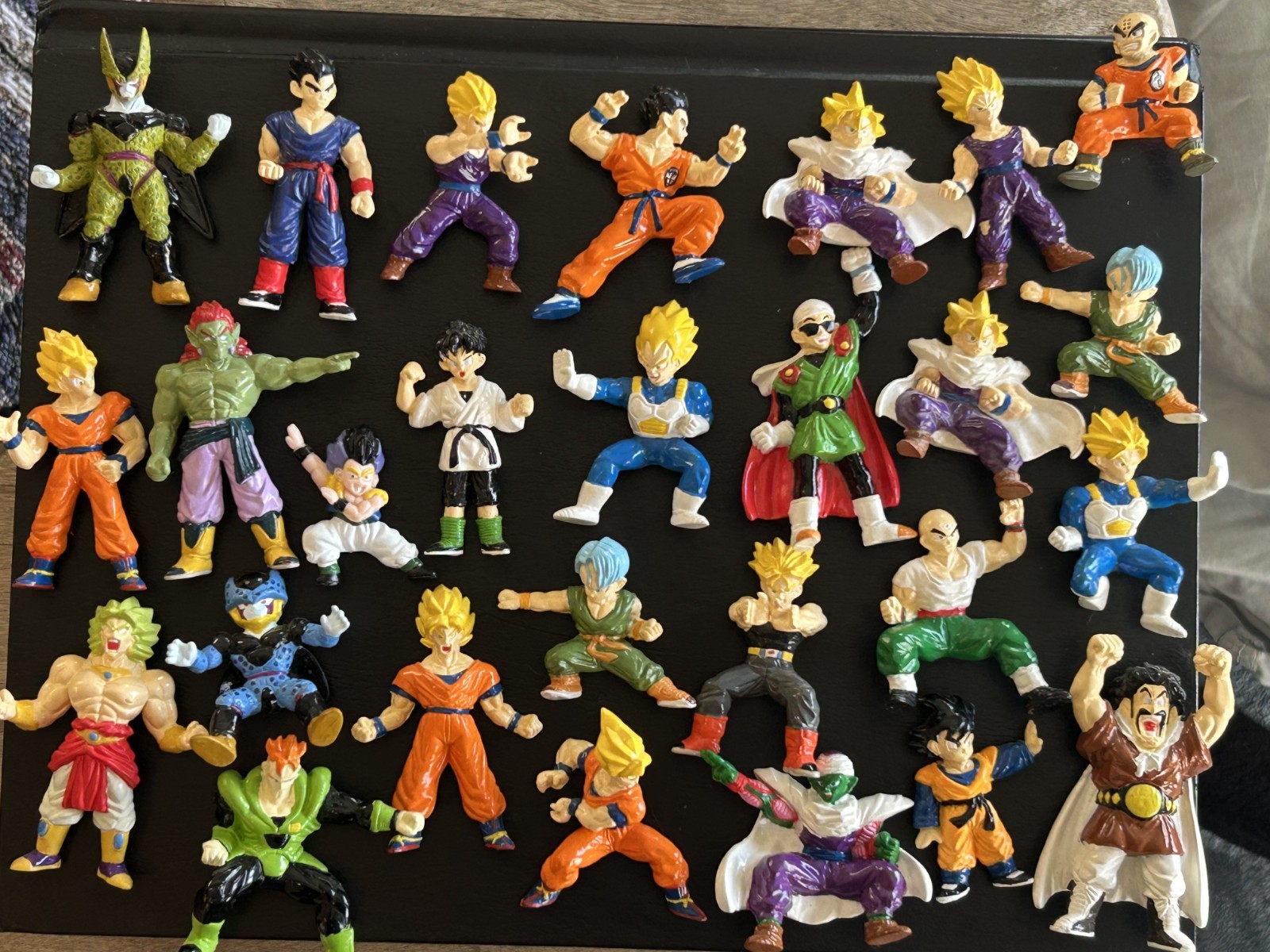 27 Vintage Dragon Ball Z (DBZ) figures from Bandai (1996) – 25 unique figures
