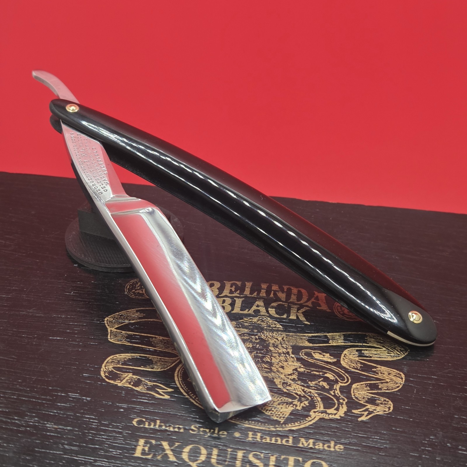 Vintage/Antique 3/4 George Wostenholm & Sons, IXL Sheffield Razor. Original Vintage/Antique 3/4 George Wostenholm & Sons, IXL Sheffield Razor. Original